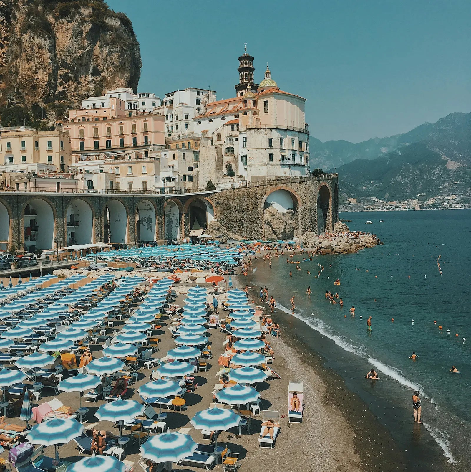 Italy coast with 'RELAX. From golf course to main course' – combining luxury, comfort, and style for seamless transitions from leisure to dining.