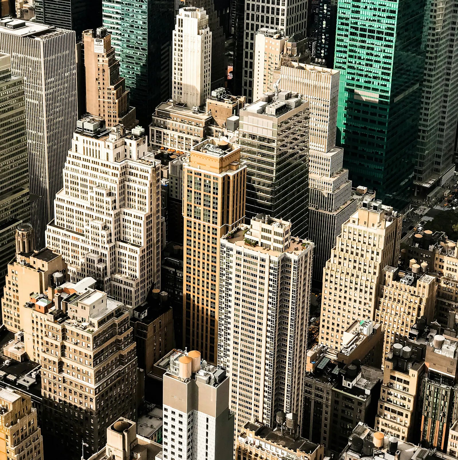 NYC cityscape with 'WORK. Style for the office' – sleek, comfortable menswear designed for the modern professional.
