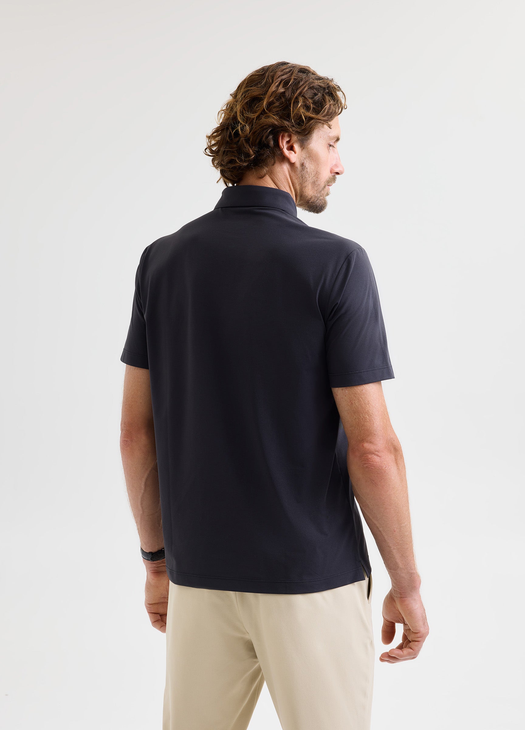 Como Travel Polo in Black – Moisture-Wicking, Crease-Resistant & Stylish for Any Occasion #color_black