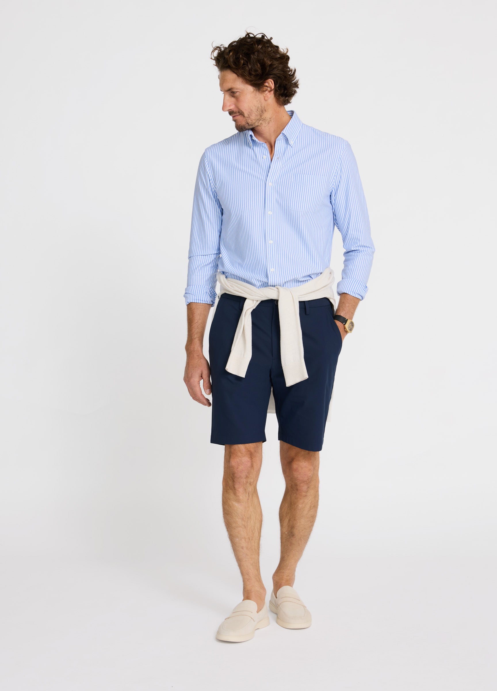 Positano Travel Chino Short in Navy – Versatile Travel Outfit Styled for Golf & Resort #color_navy