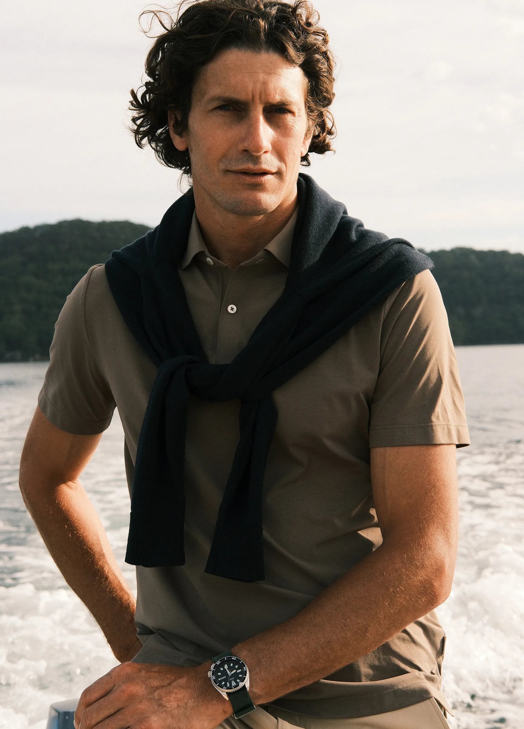 Como Travel Polo in Dark Truffle – Moisture-Wicking, Crease-Resistant & Stylish for Any Occasion #color_dark truffle