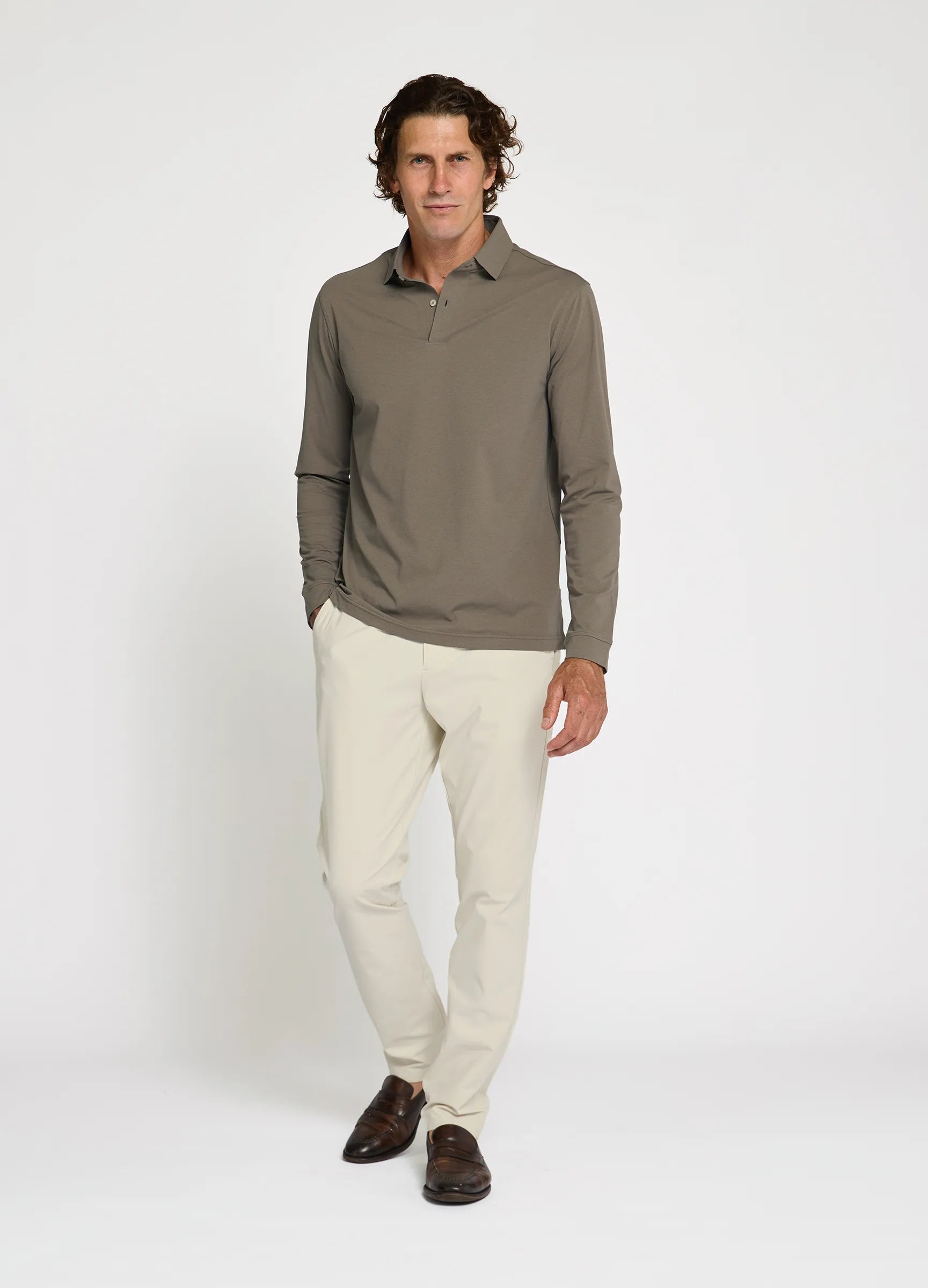 Como Long Sleeve Travel Polo in Dark Truffle – Performance Polo with Sun Protection, Moisture-Wicking & Timeless Style #color_dark truffle