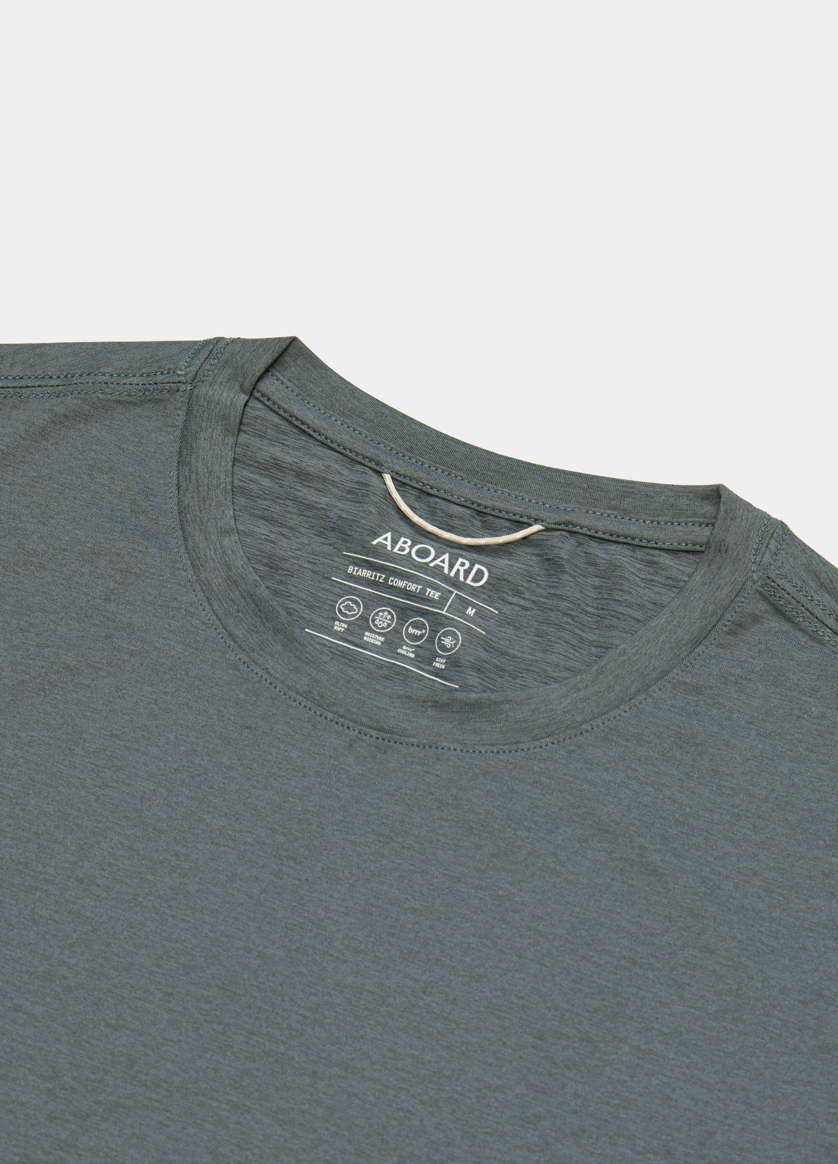 Biarritz Comfort Tee in Sea Green – Close-Up of Premium Fabric with Soft Touch and Long-Lasting Quality #color_sea green